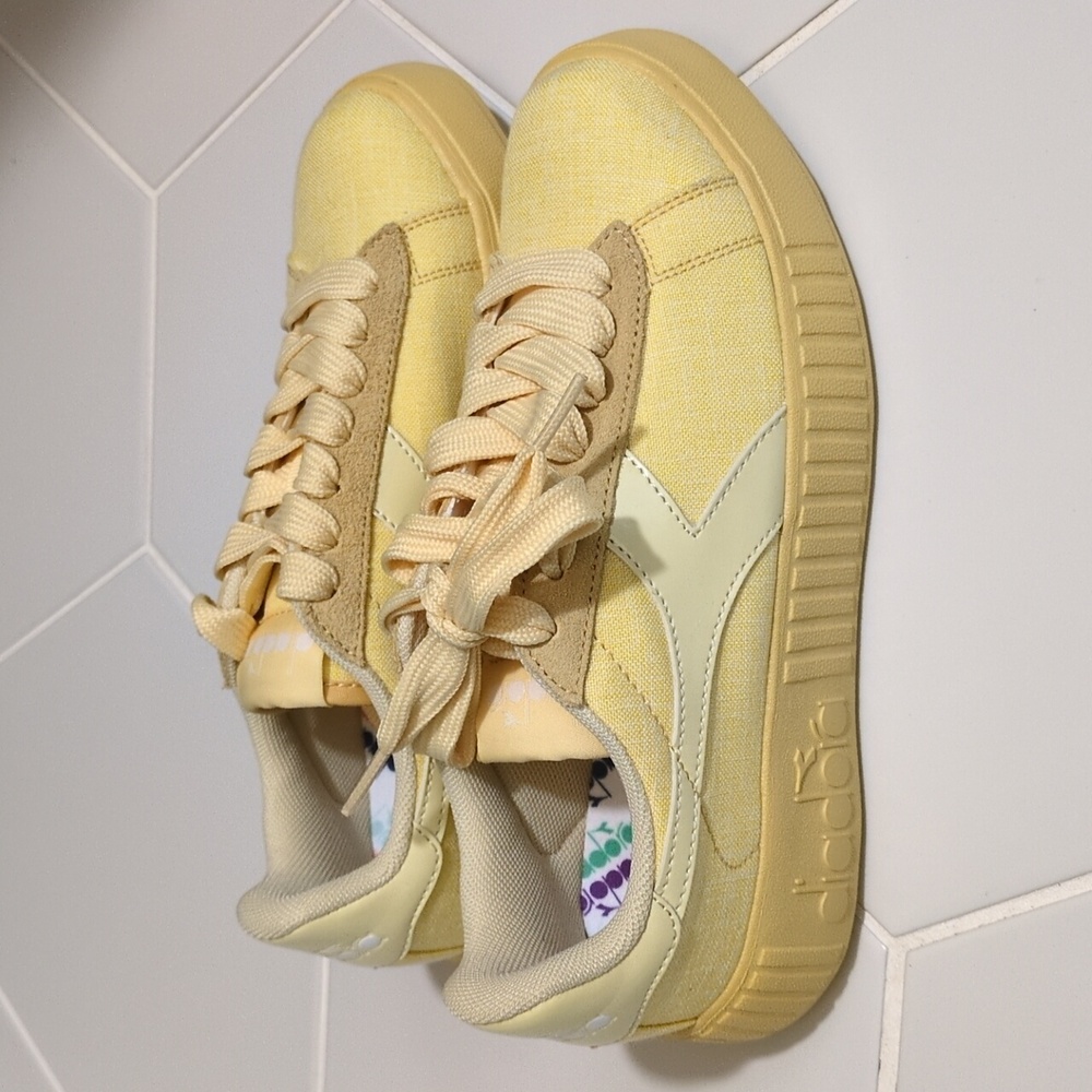 NWOB Diadora yellow Game Step platform sneaker - size 6.5